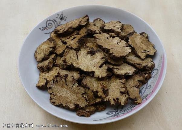 川芎 祛风止痛活血化瘀为治头痛的要药